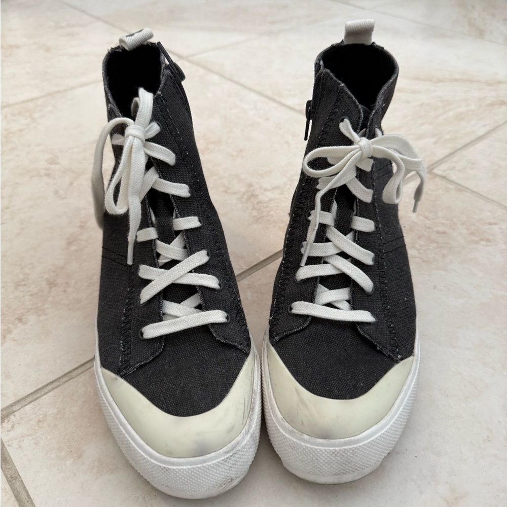 Lucky Brand Black High-Top Sneakers with White Laces